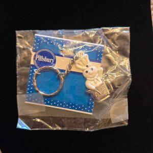 NEW Pillsbury Poppin' Fresh Dough Boy in Measuring Cup Key Chain